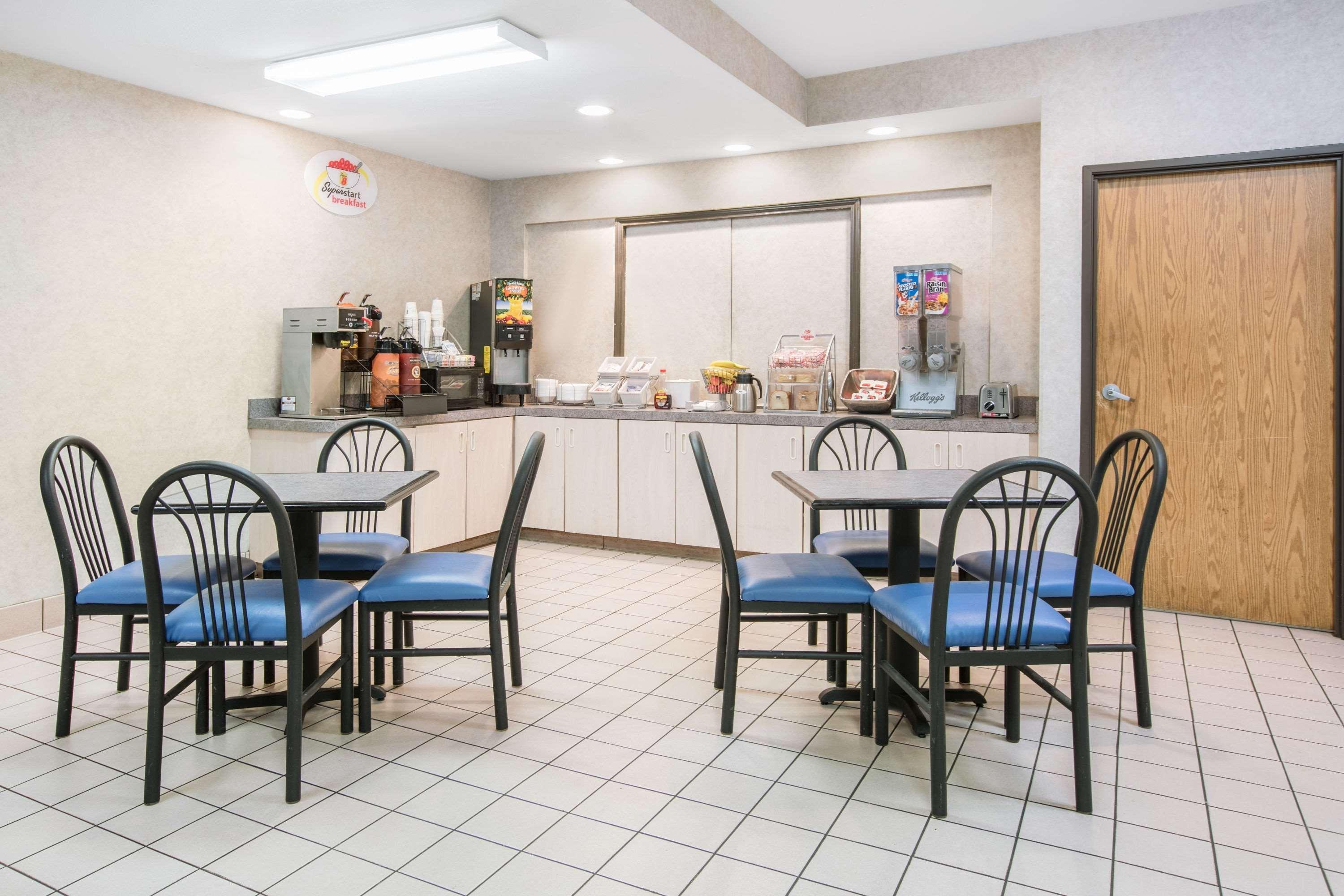 Super 8 By Wyndham Garland North Dallas Area Eksteriør billede