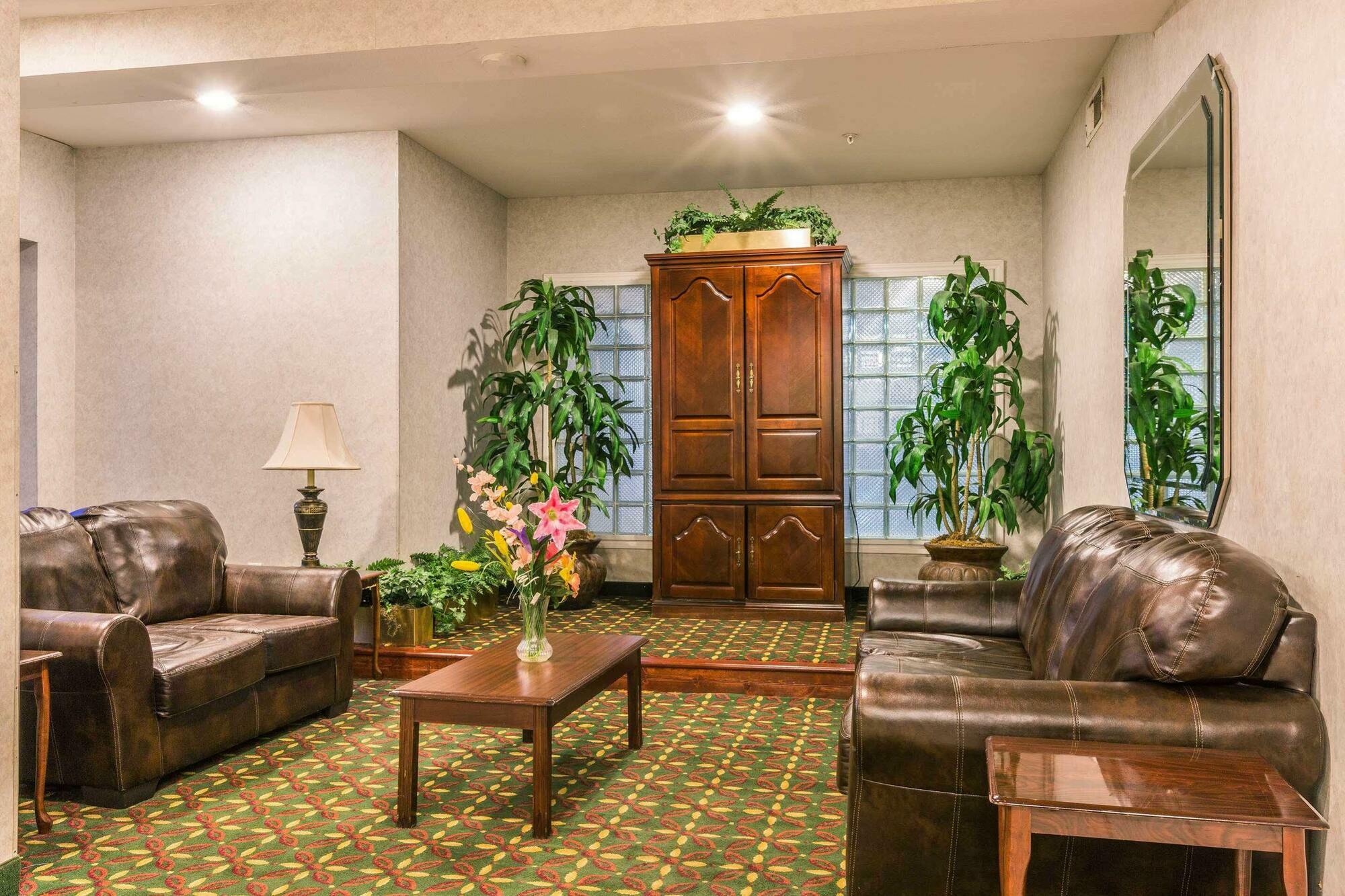 Super 8 By Wyndham Garland North Dallas Area Eksteriør billede